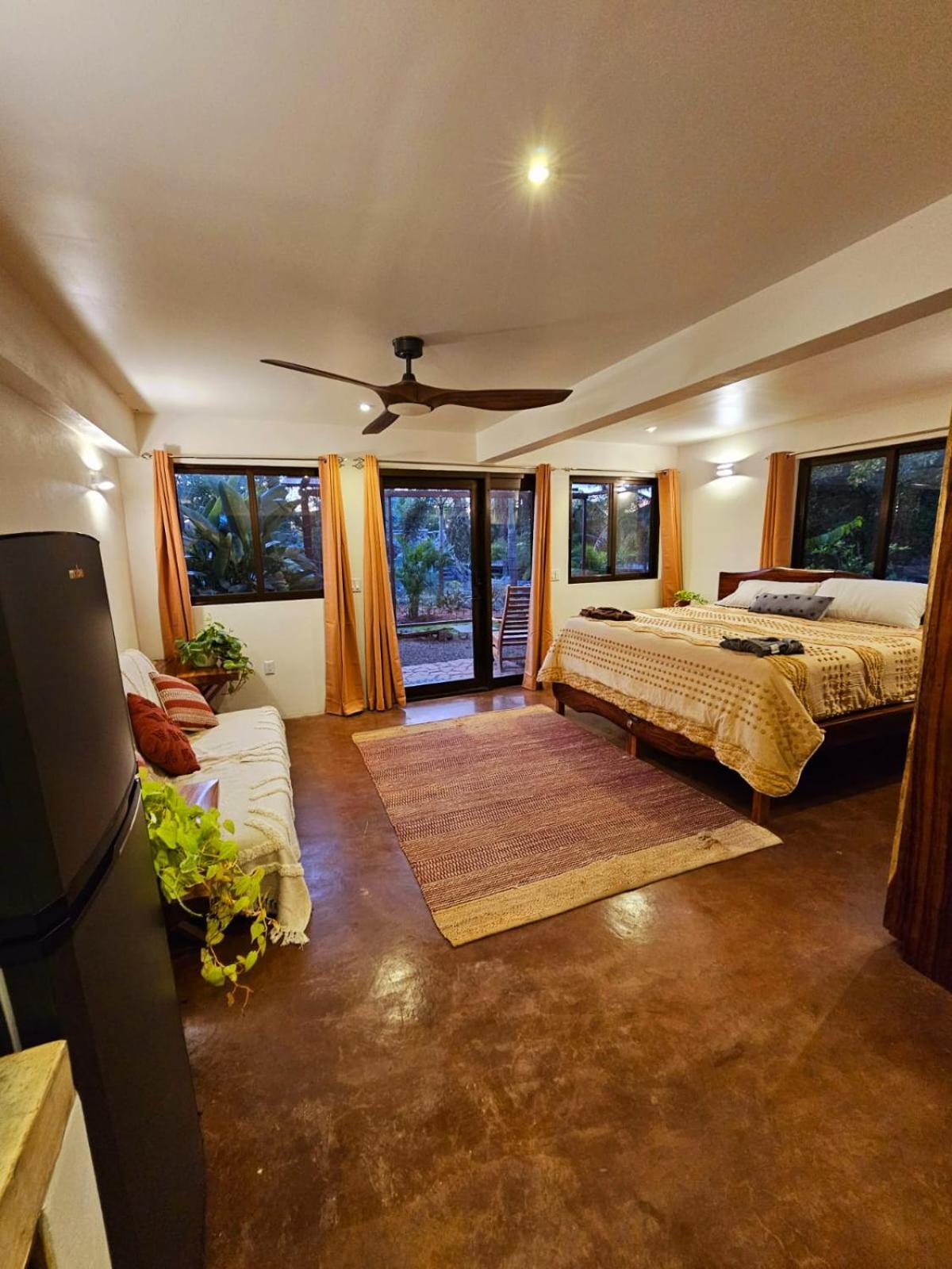 Balu Retreat Center Apartment *