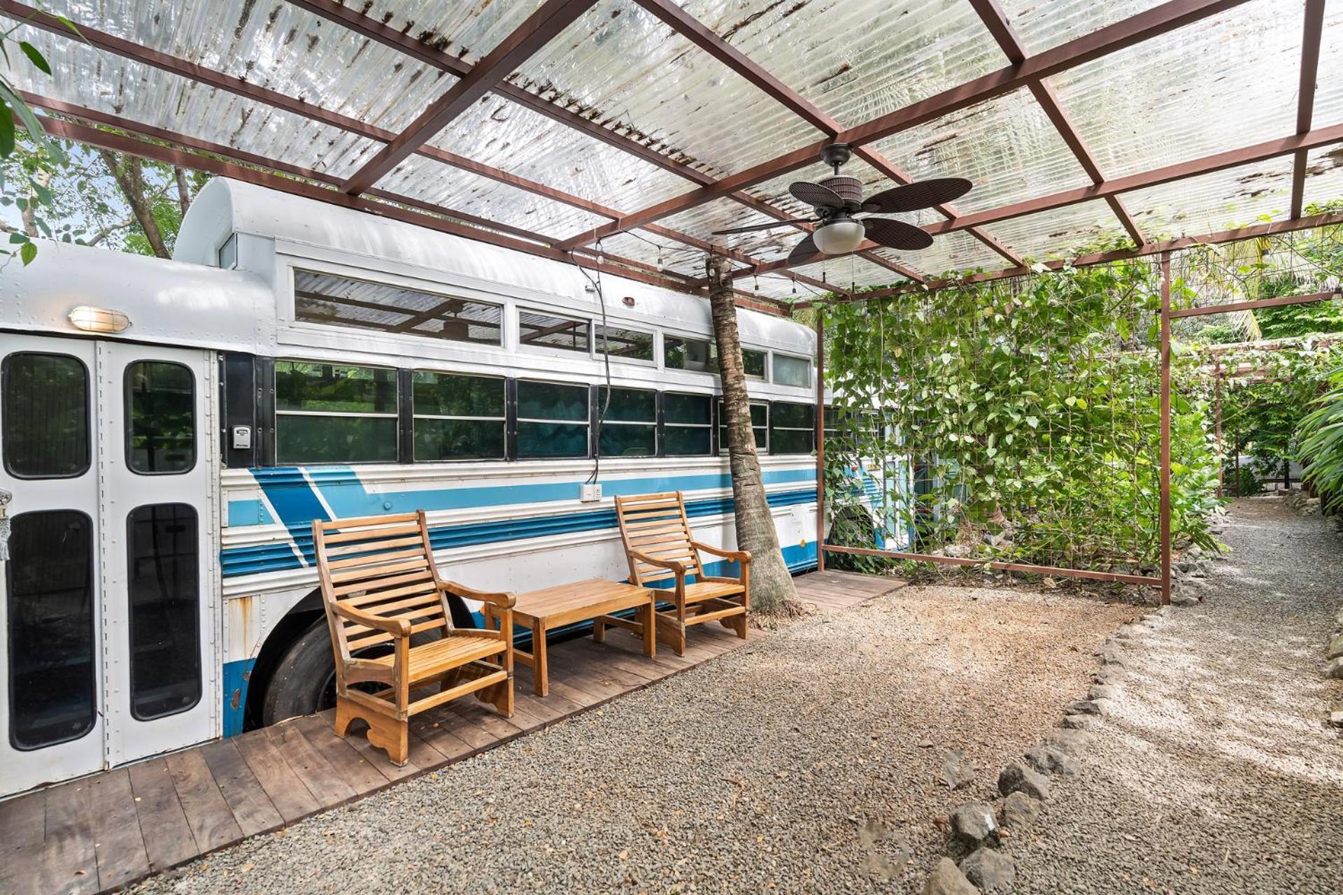 Balu Retreat Center Apartment